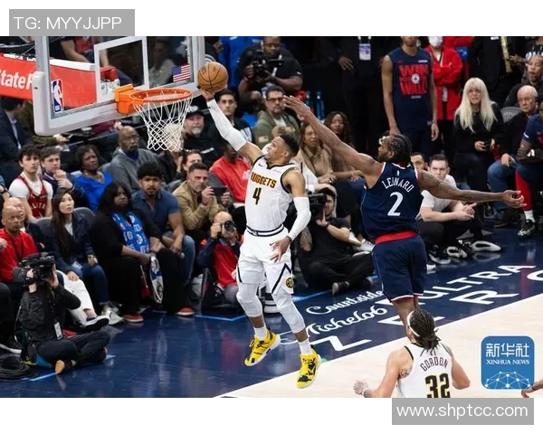 2012年NBA季后赛灰熊与快船激战回顾展现篮球激情与团队精神的巅峰对决