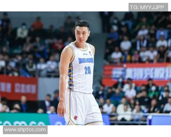 翟晓川：从篮球场上的拼搏者到生活中的多面手，如何平衡职业与个人成长