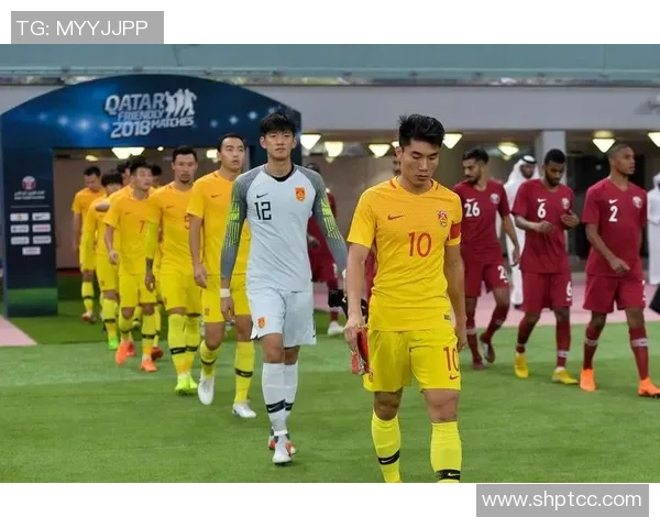 2017年卡塔尔对中国足球精彩对决视频回顾与分析