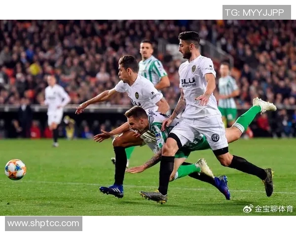 巴伦西亚与巴萨对决前瞻分析及双方近期状态评估 巴伦西亚与巴萨对决前瞻分析及双方近期状态评估