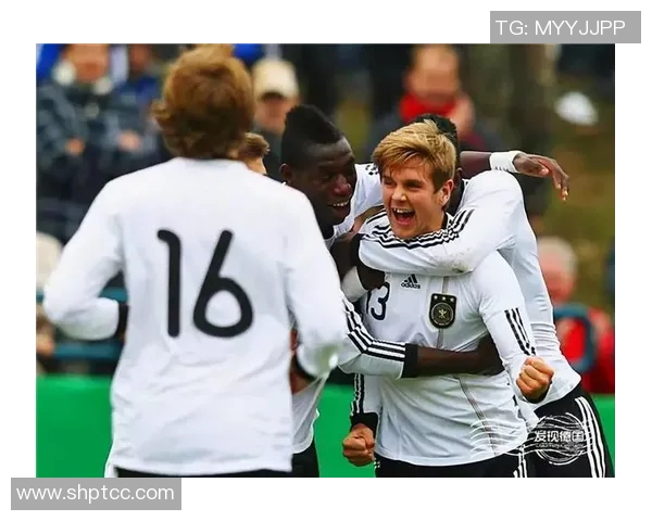 楚阿梅尼的足球之路与未来展望:从天才少年到职业球员的成长历程 楚阿梅尼的足球之路与未来展望:从天才少年到职业球员的成长历程