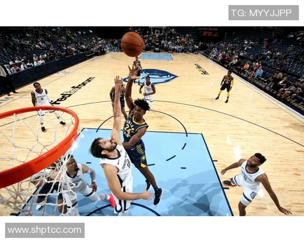 独行侠与勇士激战正酣比分揭晓精彩瞬间回顾与分析 独行侠与勇士激战正酣比分揭晓精彩瞬间回顾与分析