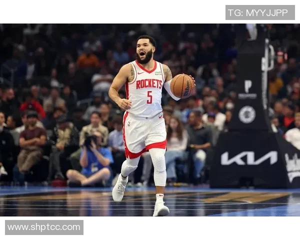 弗雷德范弗利特：从无名小卒到NBA明星的奋斗之路