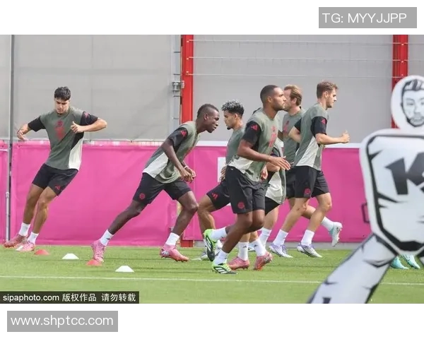 维也纳快速与格拉斯的精彩对决分析与战术探讨