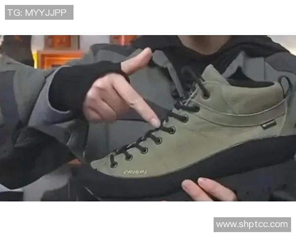 探索极限之旅选择crispi登山鞋让每一步都充满信心与舒适