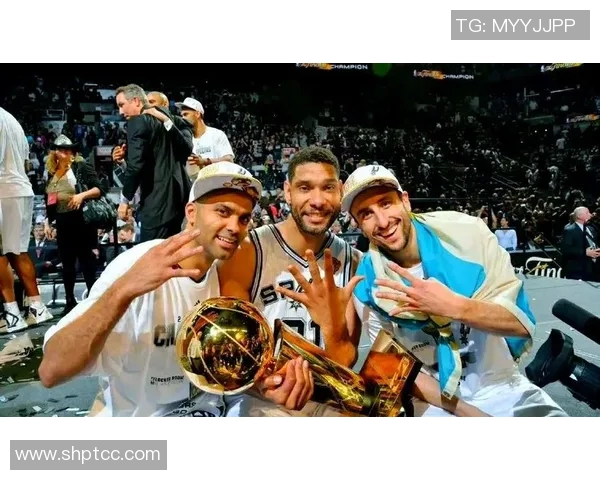 齐麟:从篮球新星到职业生涯的璀璨之路,如何书写属于自己的传奇故事 齐麟:从篮球新星到职业生涯的璀璨之路,如何书写属于自己的传奇故事