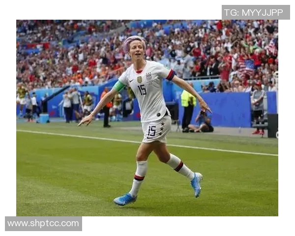 维埃里传奇:从足球天才到人生导师的华丽转身与启示 维埃里传奇:从足球天才到人生导师的华丽转身与启示