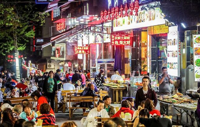ng体育：成都美食推荐排名榜让你的舌尖上留下浓浓的成都味道(图2)
